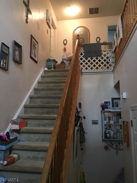 25 Capstan St