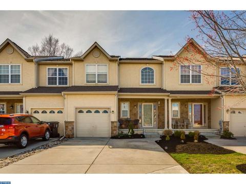 6 Split Rail Ct