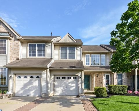6 Split Rail Ct