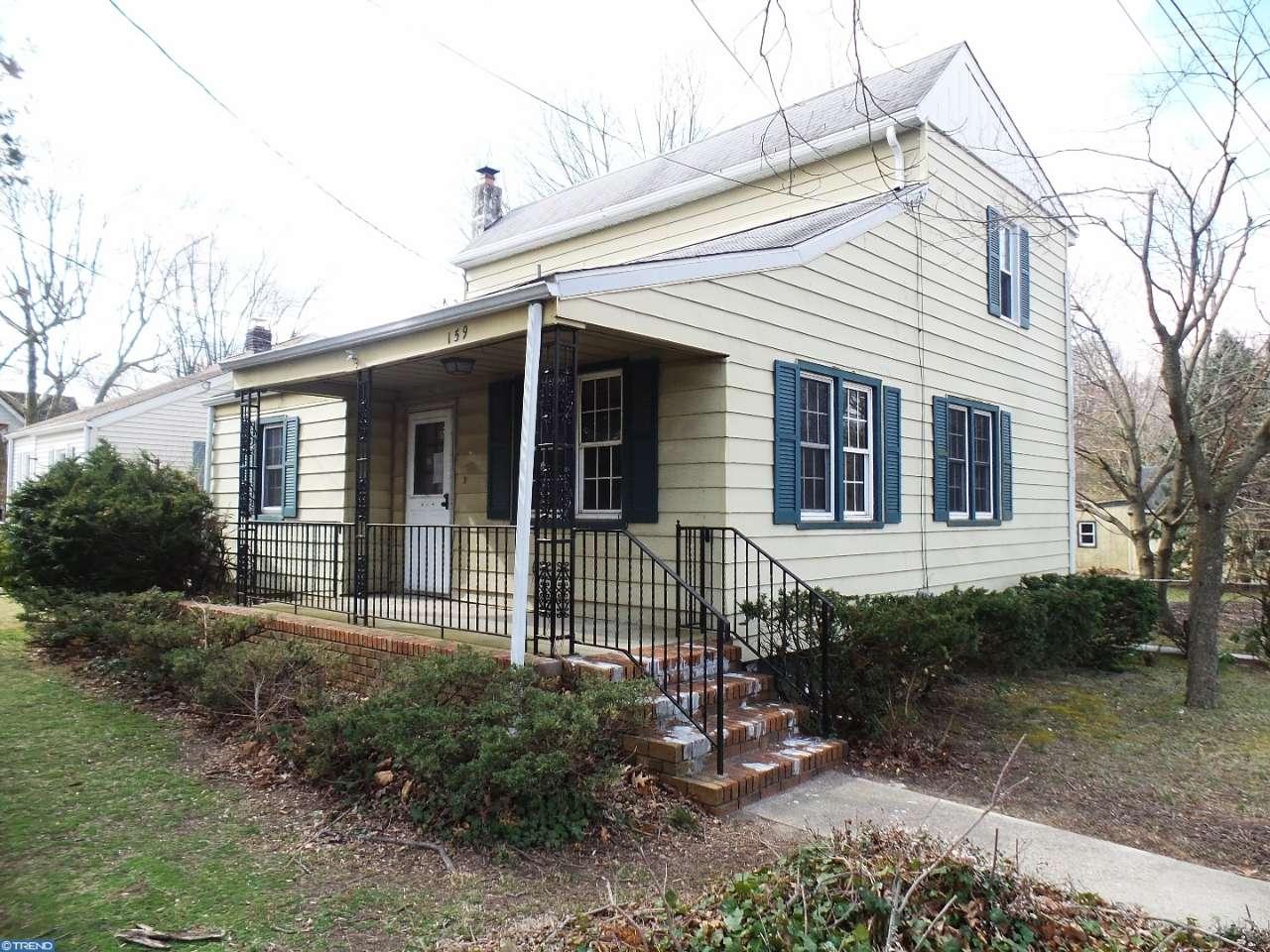 612 Salem Ave