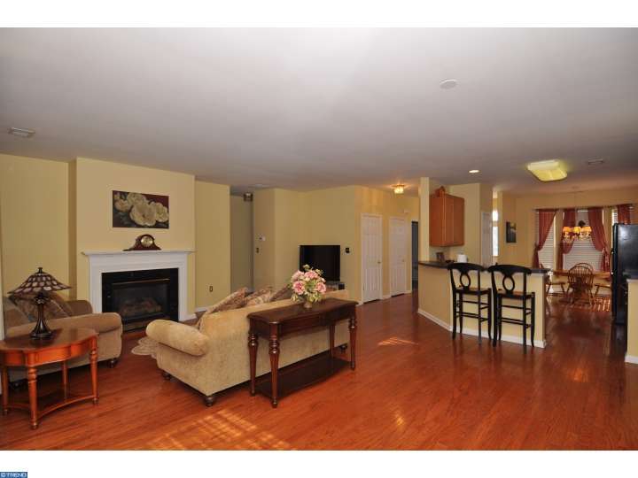 7 Garfield Ct