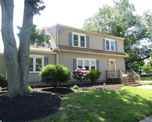 5 Eyres Pl