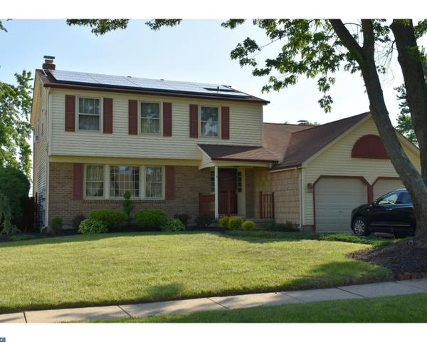 5 Eyres Pl