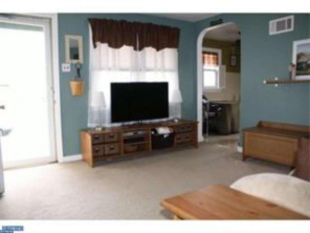 290 W Browning Rd
