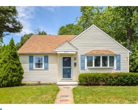 28 E 11th Ave