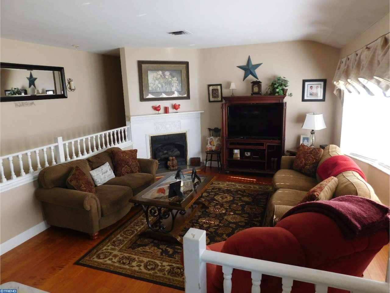 525 Hopkins Rd