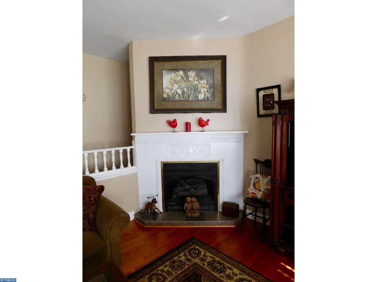 525 Hopkins Rd