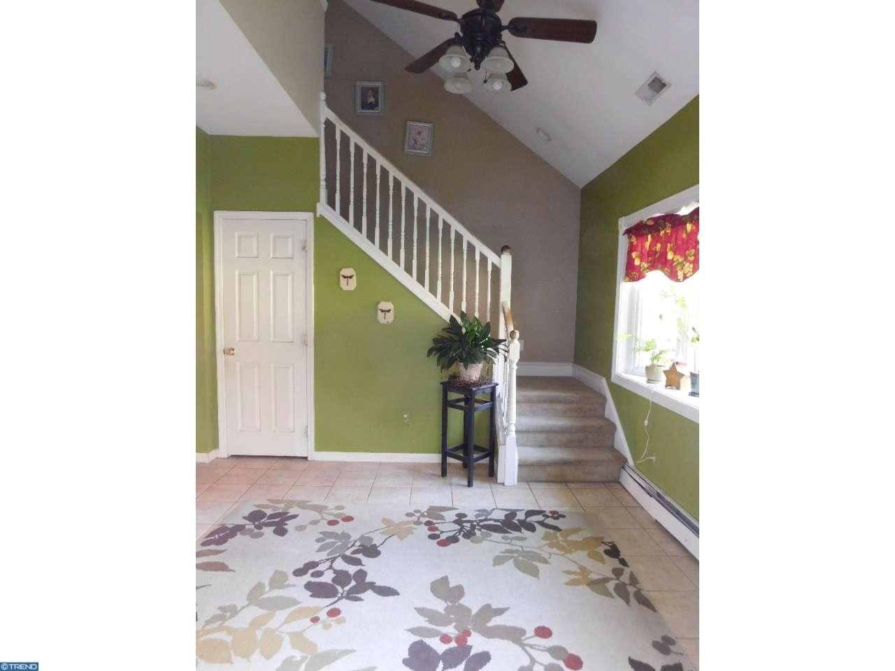 525 Hopkins Rd