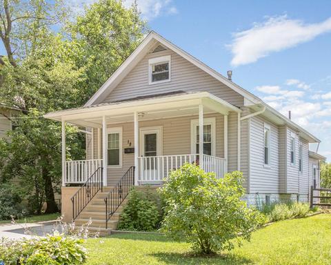1015 Merrick Ave