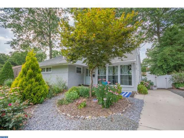 323 Kings Croft