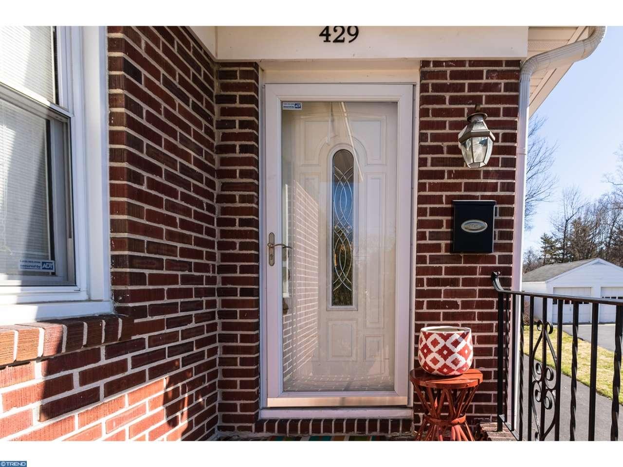 427 Mansfield Ave