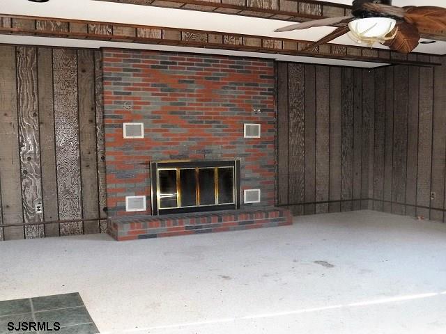2006 Blue Fox Ln