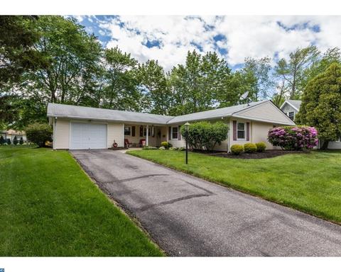 9 New Pond Ln