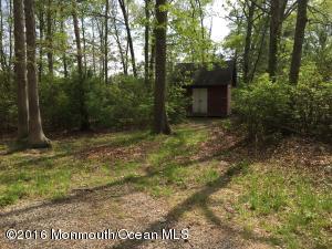33 Bolton Ln