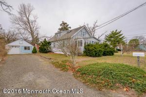 33 Bolton Ln