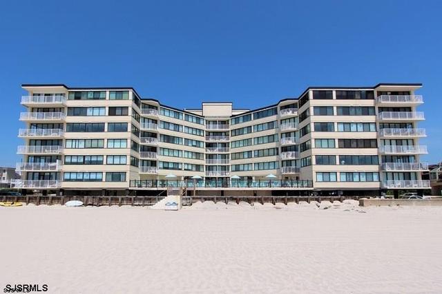 711 Beach Ave #1