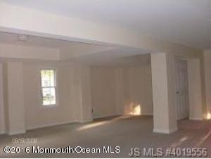 16 Oak St