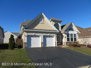 78 Honeysuckle Dr
