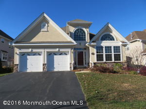 78 Honeysuckle Dr