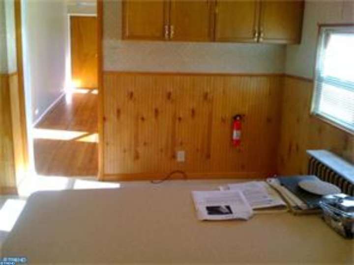 146 S Pine Ave Apt Ave #. A