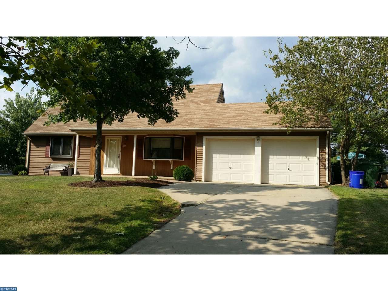 28 Hawk Ln