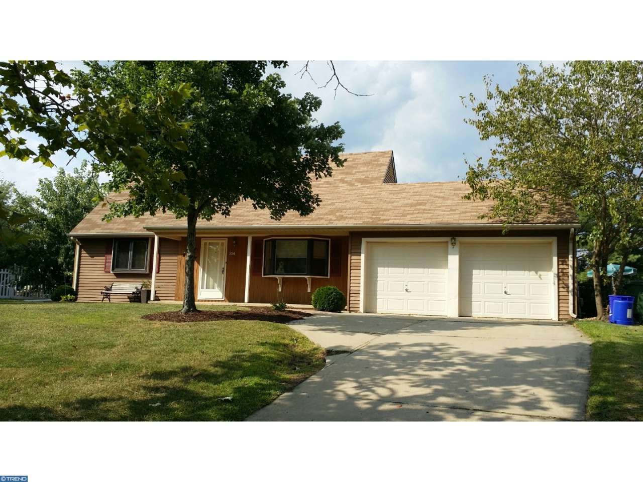 28 Hawk Ln