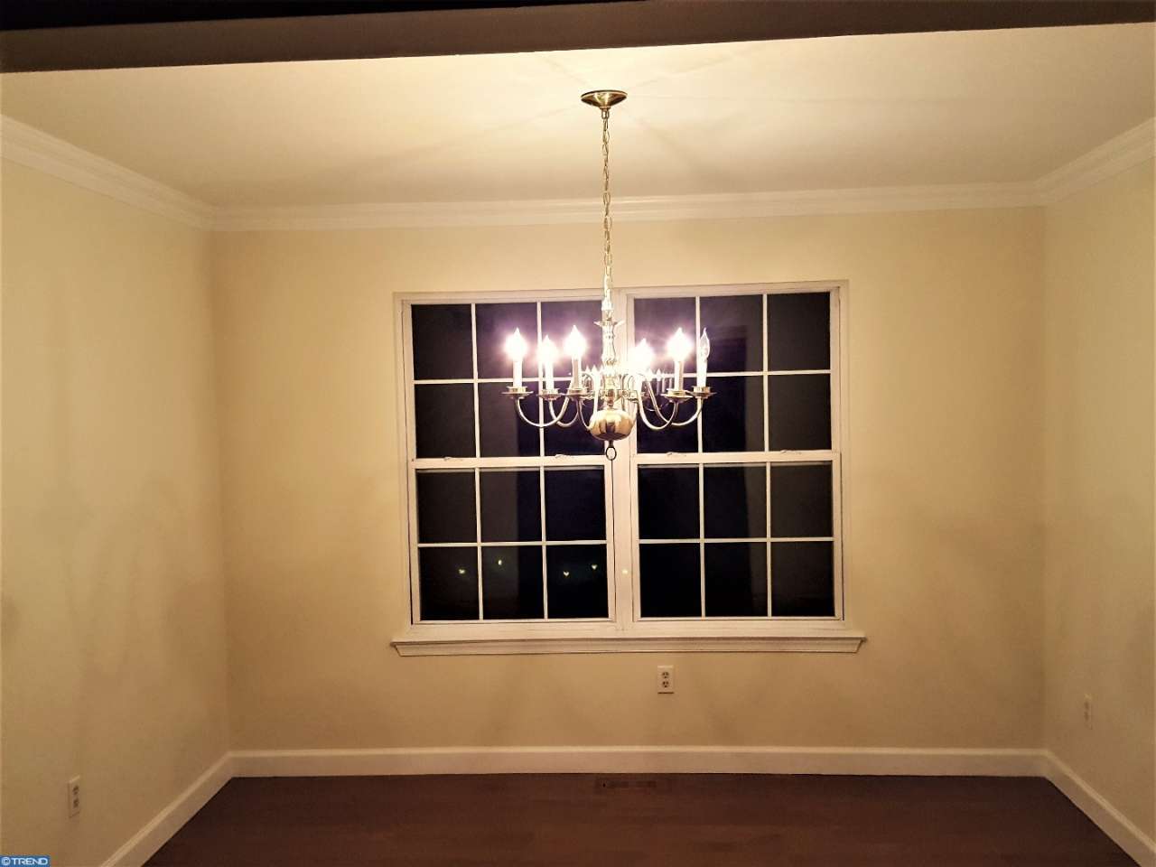 11 Regent Rd