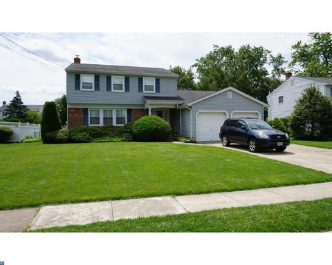 38 Charter Oak Ln