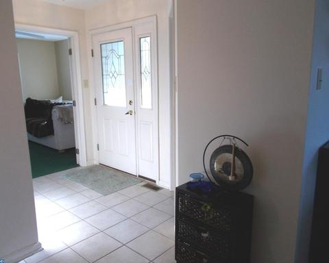 346 Saint Clair Ct