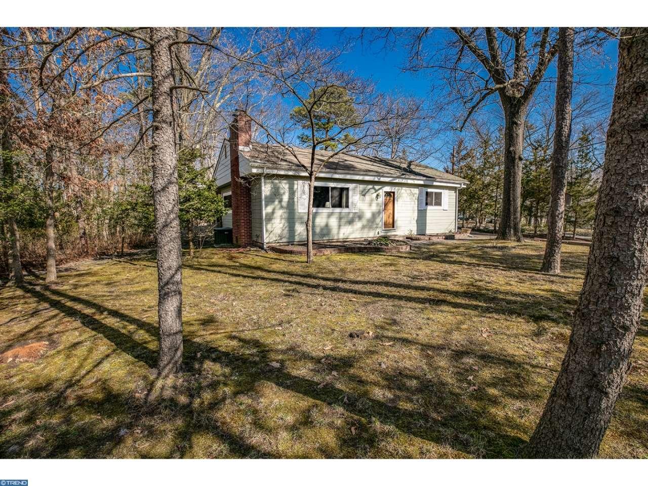 156 Woodlake Dr