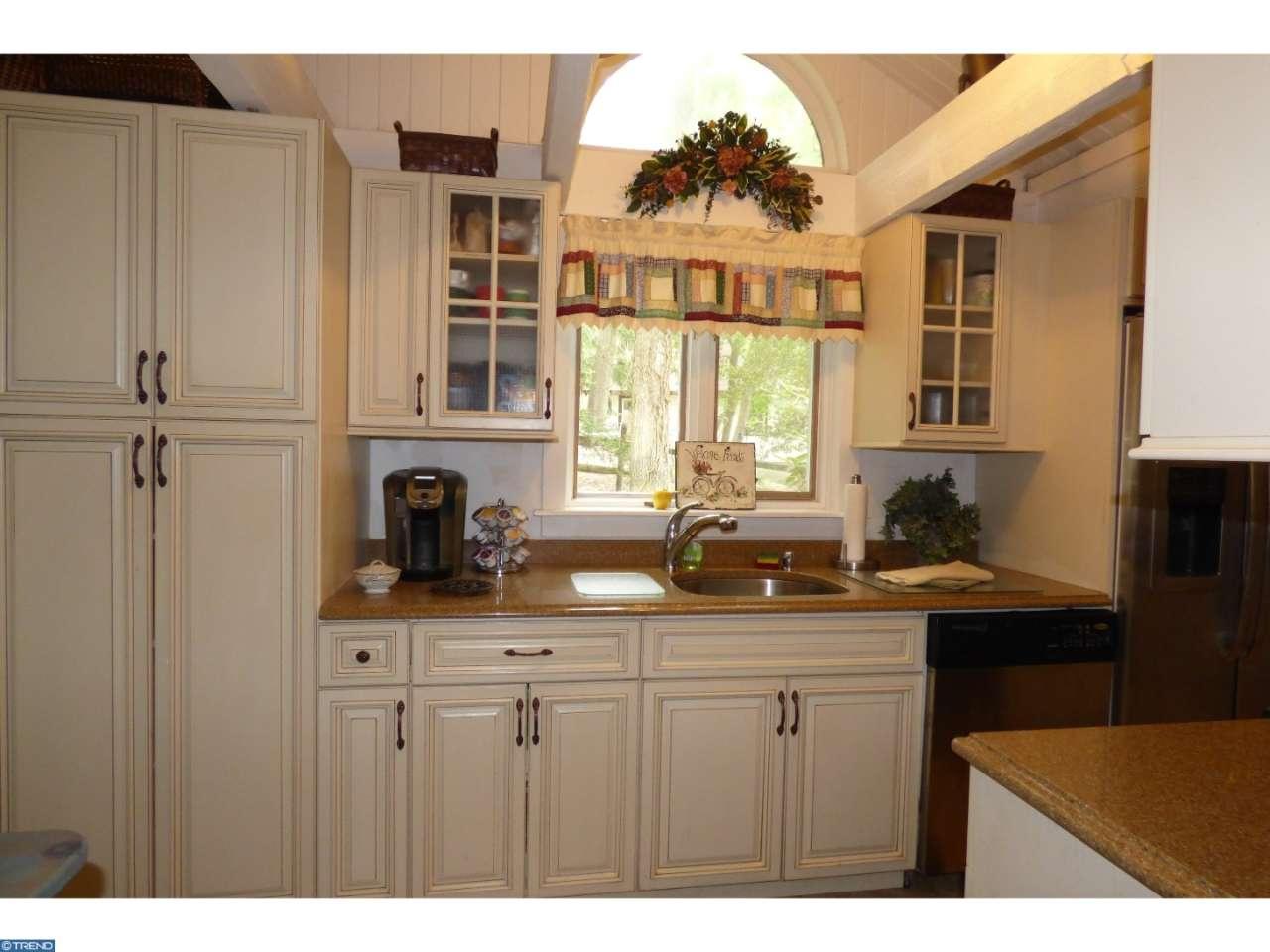 34 Oakwood Dr