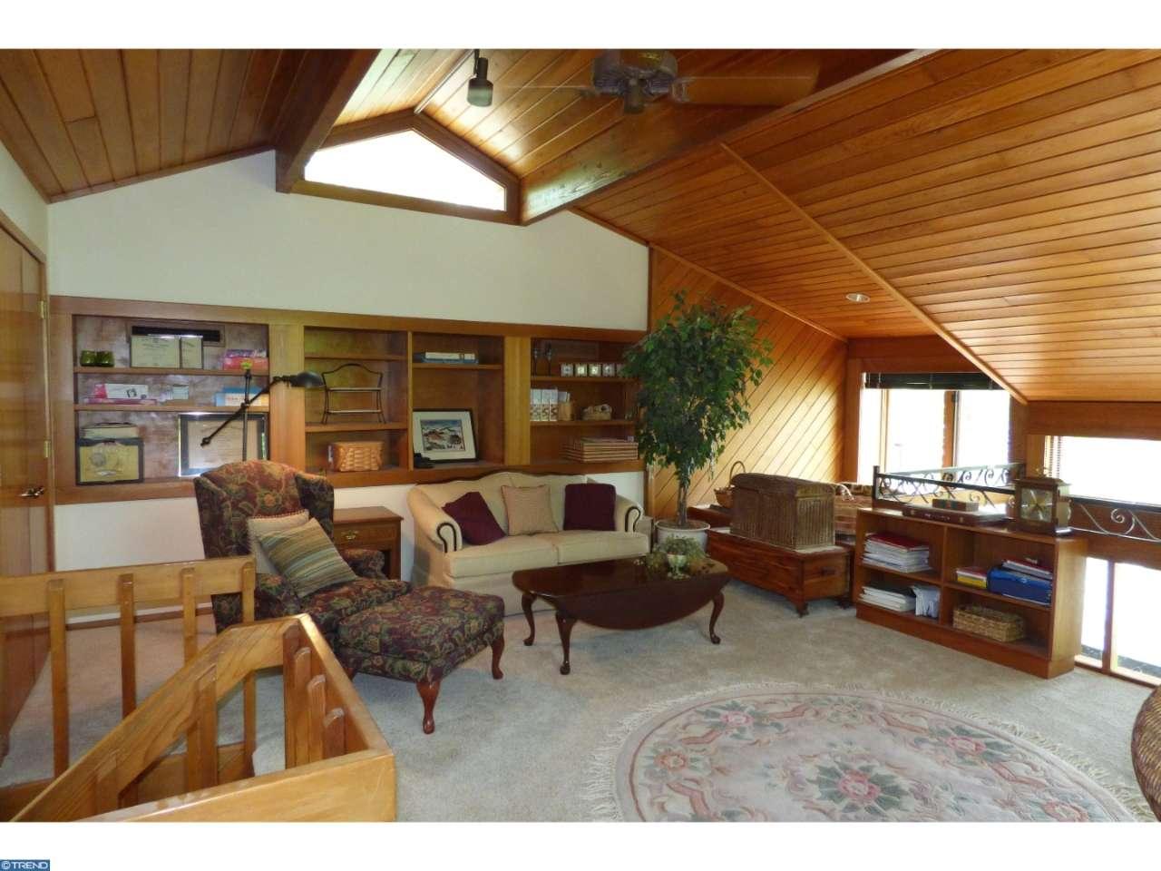 34 Oakwood Dr