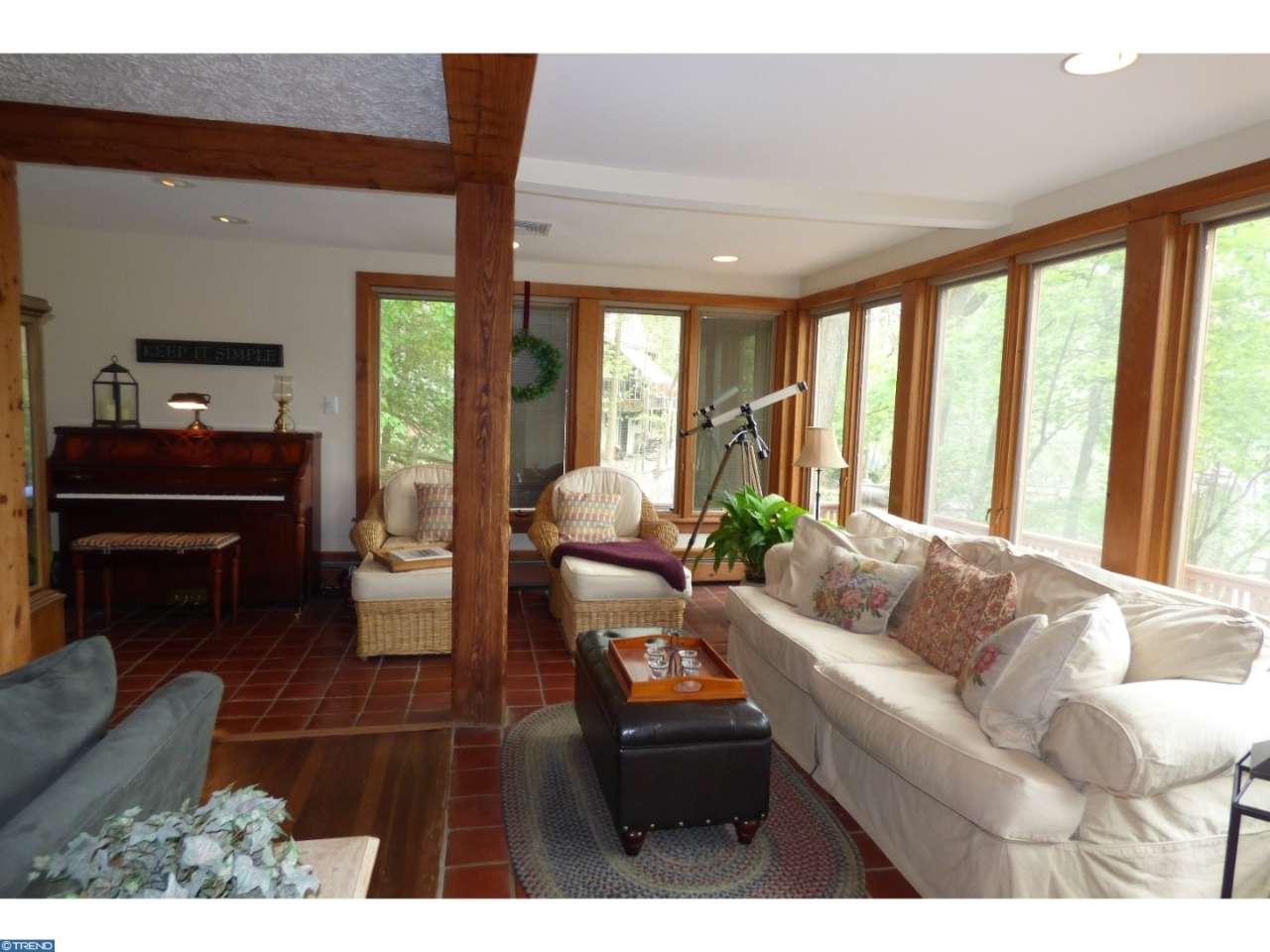 34 Oakwood Dr