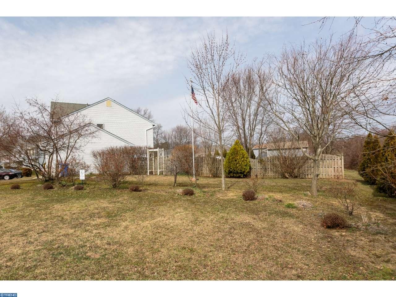952 Woodlane Rd