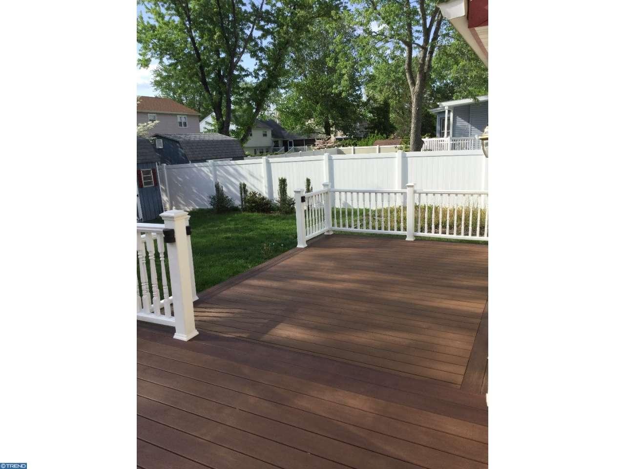 4 Newbury Ln