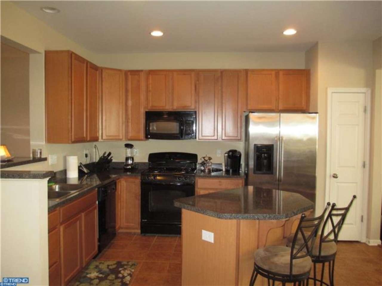 129 Acorn Dr