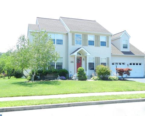 106 Eagleview Ter