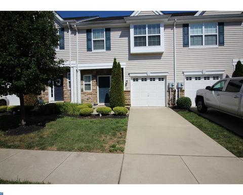 106 Eagleview Ter