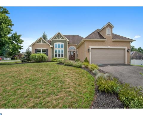 106 Eagleview Ter