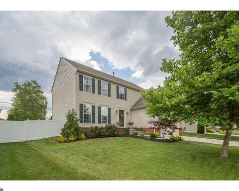 106 Eagleview Ter