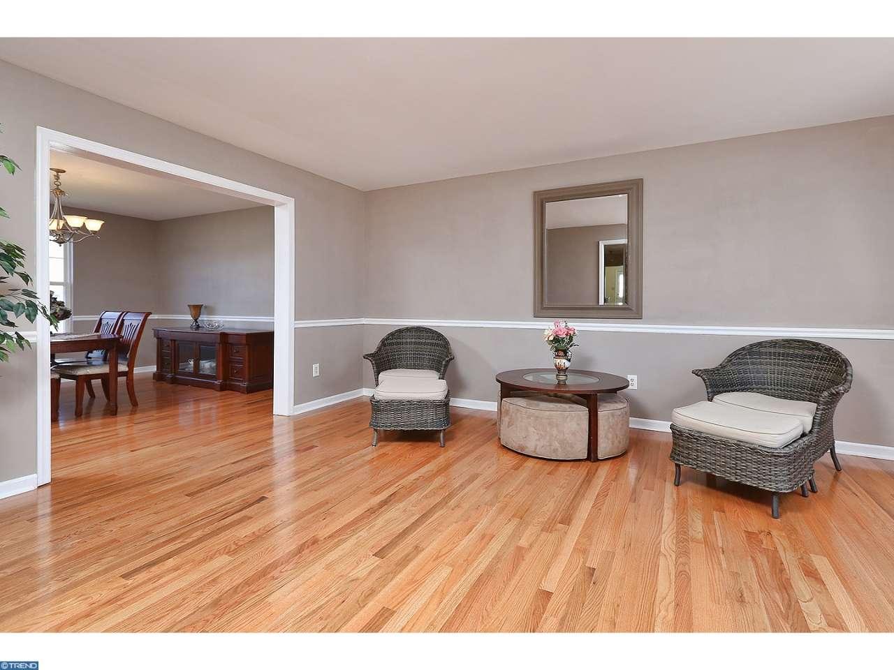 31 Maple Leaf Dr