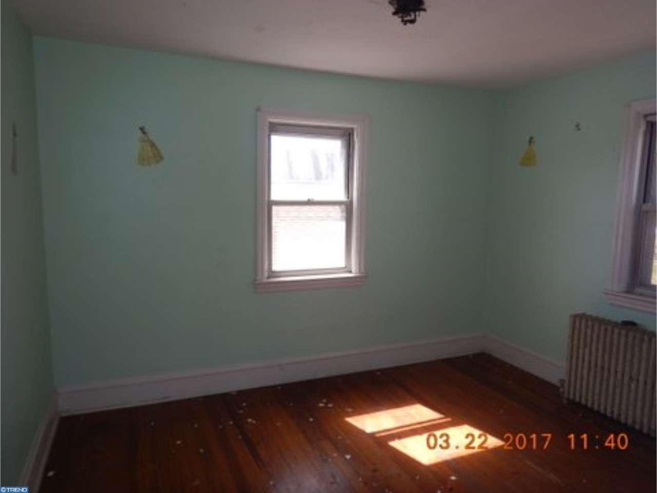 51 N School St