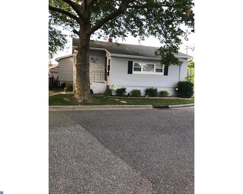 110 Lotus Ln
