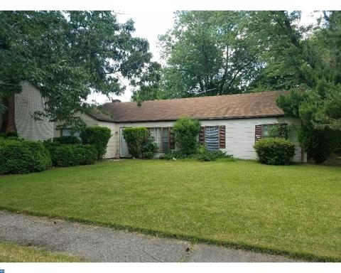 110 Lotus Ln