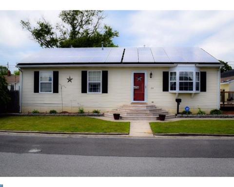 110 Lotus Ln