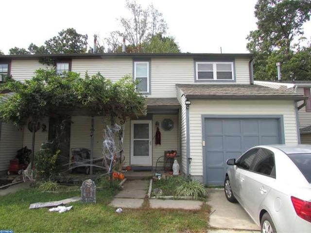 166 E Holly Ave