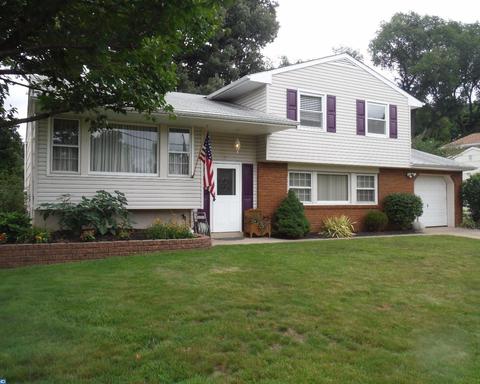73 Janeway Ave
