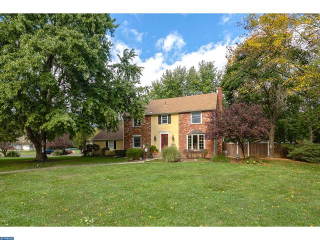 511 Pomona Rd