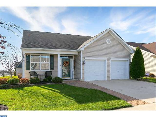25 Pleasant Valley Dr