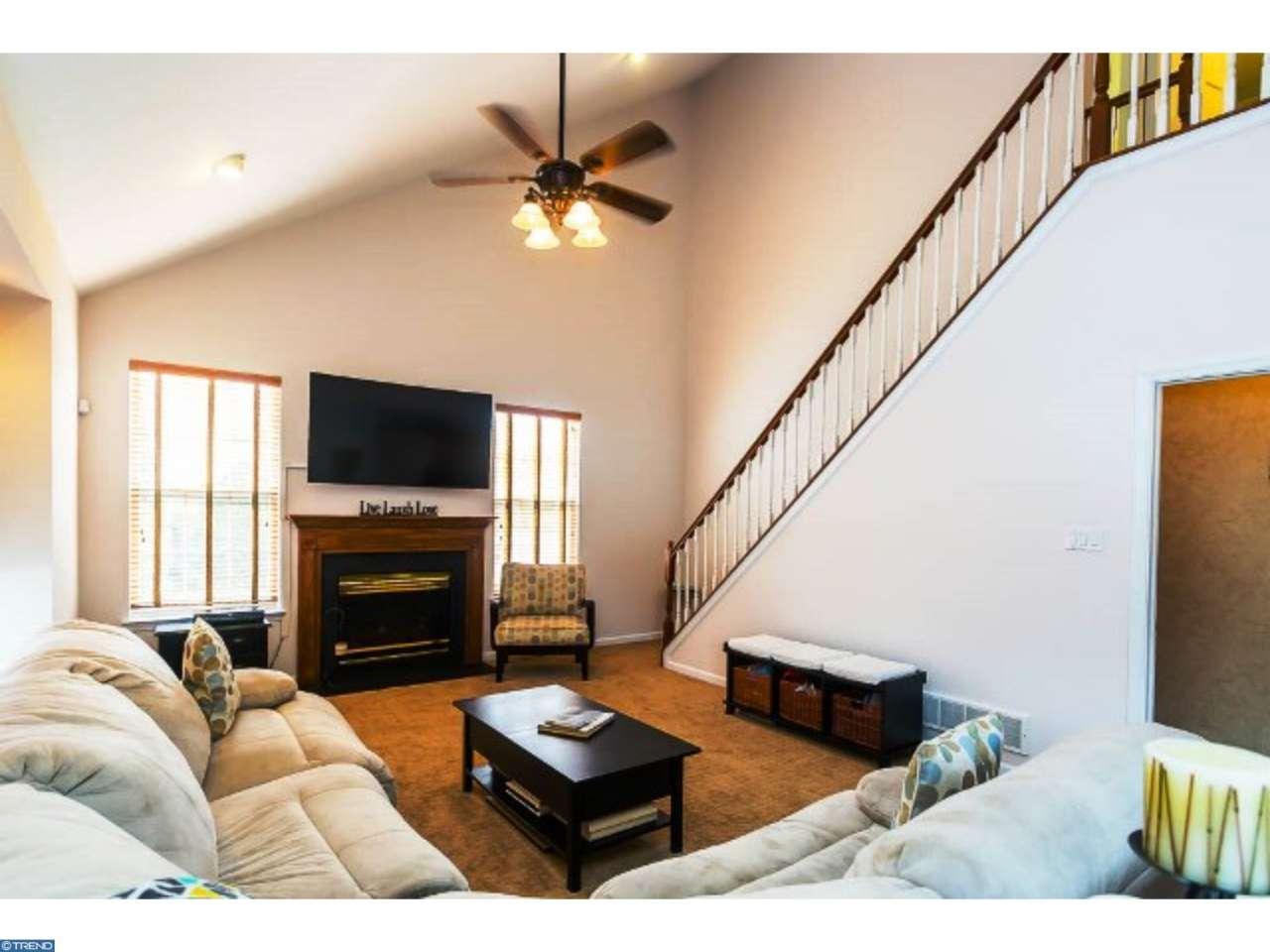 25 Nancy Ln